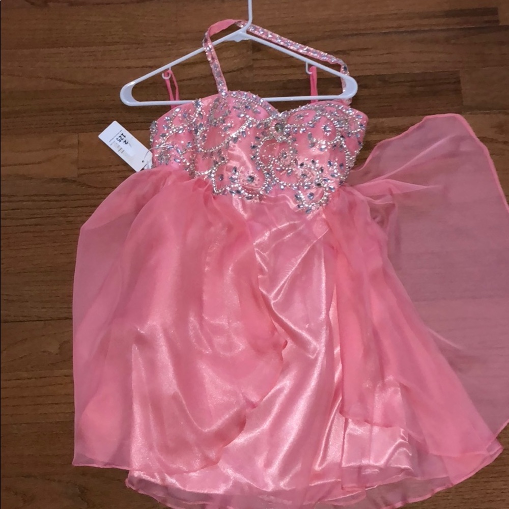 Never worn